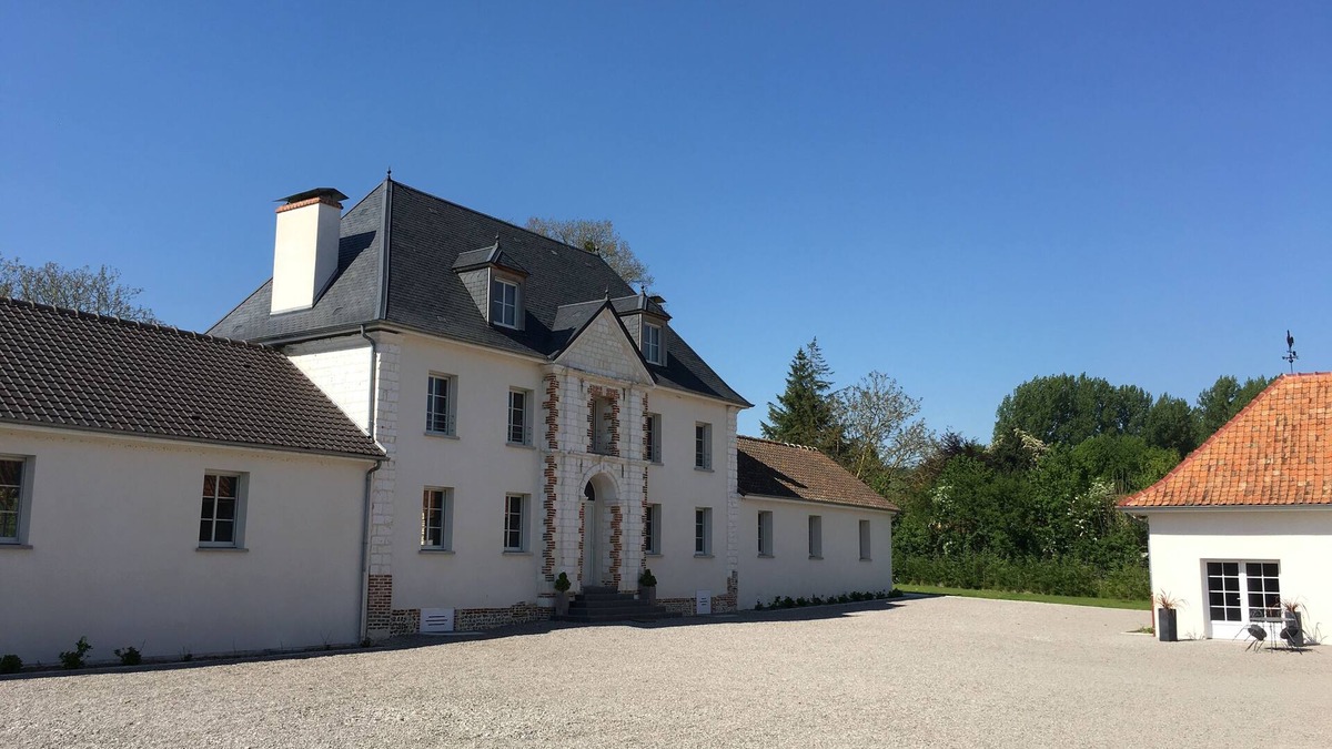 Aix-en-Issart Cottage | Charming Residence with Heated Pool and SPA all year round