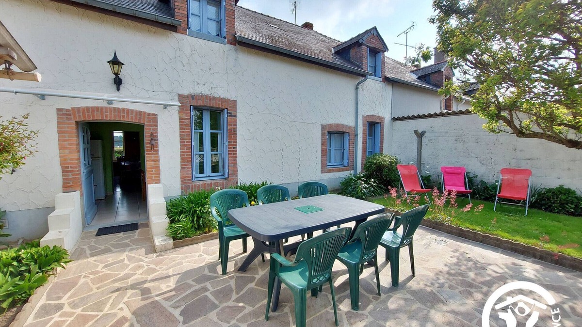 Renaze Cottage | Charming Restored Miner's House, Private Garden, Close to Amenities and Outdoor Activities