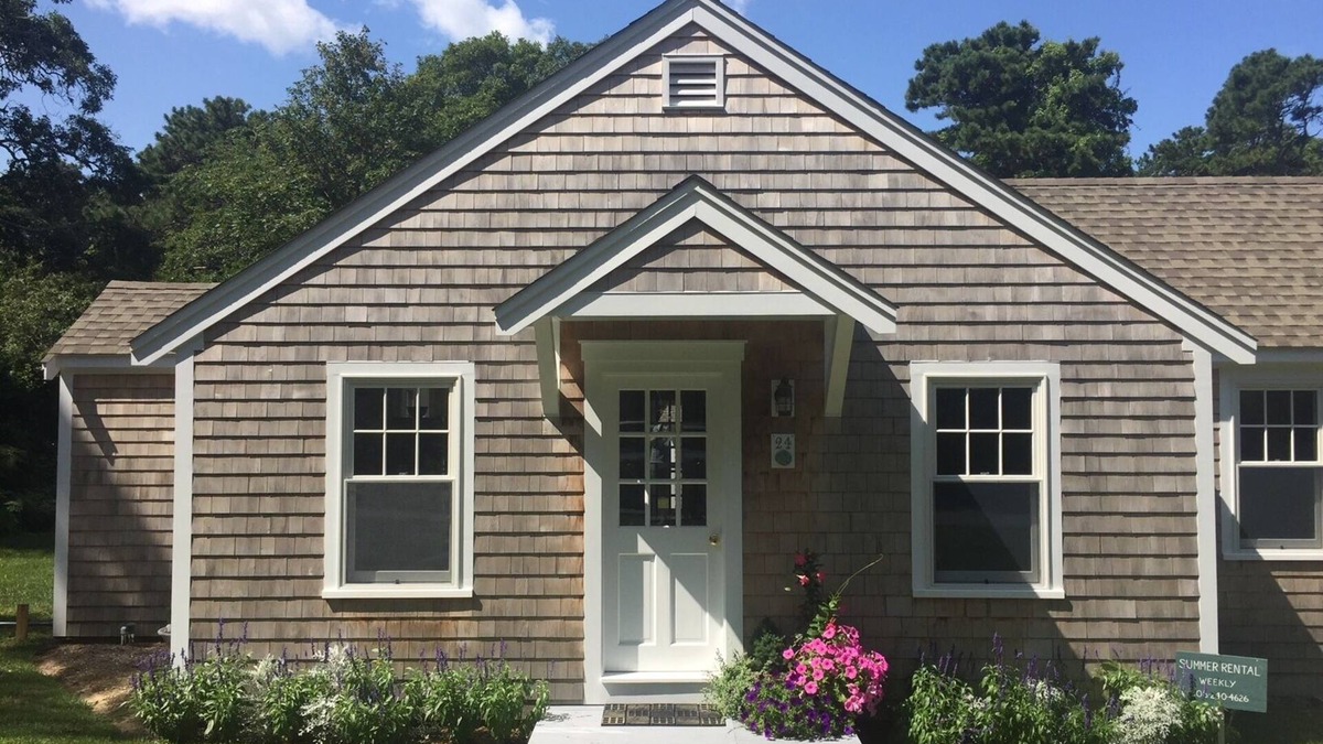 East Orleans Cottage | Charming Restored Cottage near Nauset Beach, The Summer House
