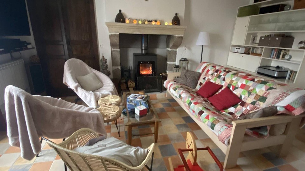 Louroux-de-Beaune Cottage | Charming Retreat with Garden, Fireplace, and Bikes in Scenic French Countryside