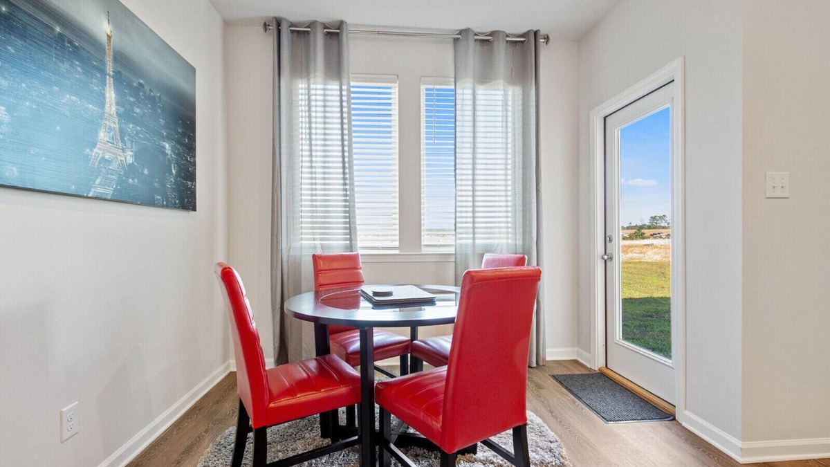 Slidell House | Charming Retreat 30 Minutes from Vibrant New Orleans - Ideal Short-Term Rental!