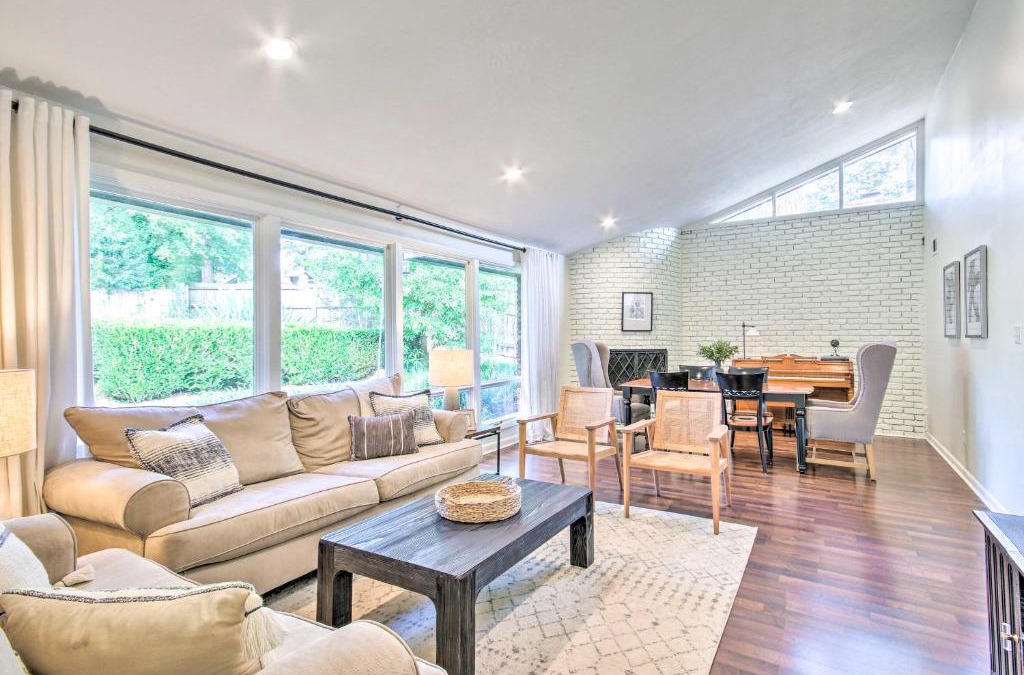 National Hills House | Charming Retreat about 1 Mi to Augusta National!