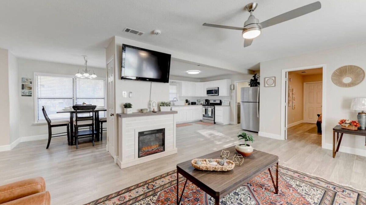 Temple House | Charming Retreat in Temple