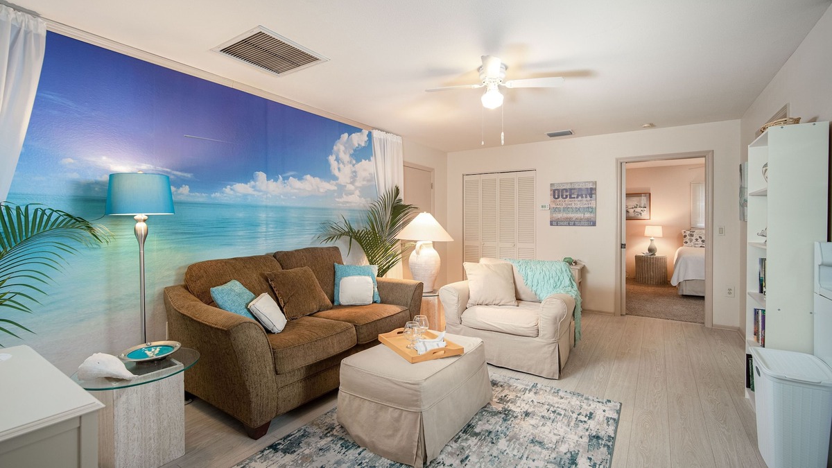Hudson Bayou Apartment | Charming Retreat in the Heart of Sarasota. See reviews!