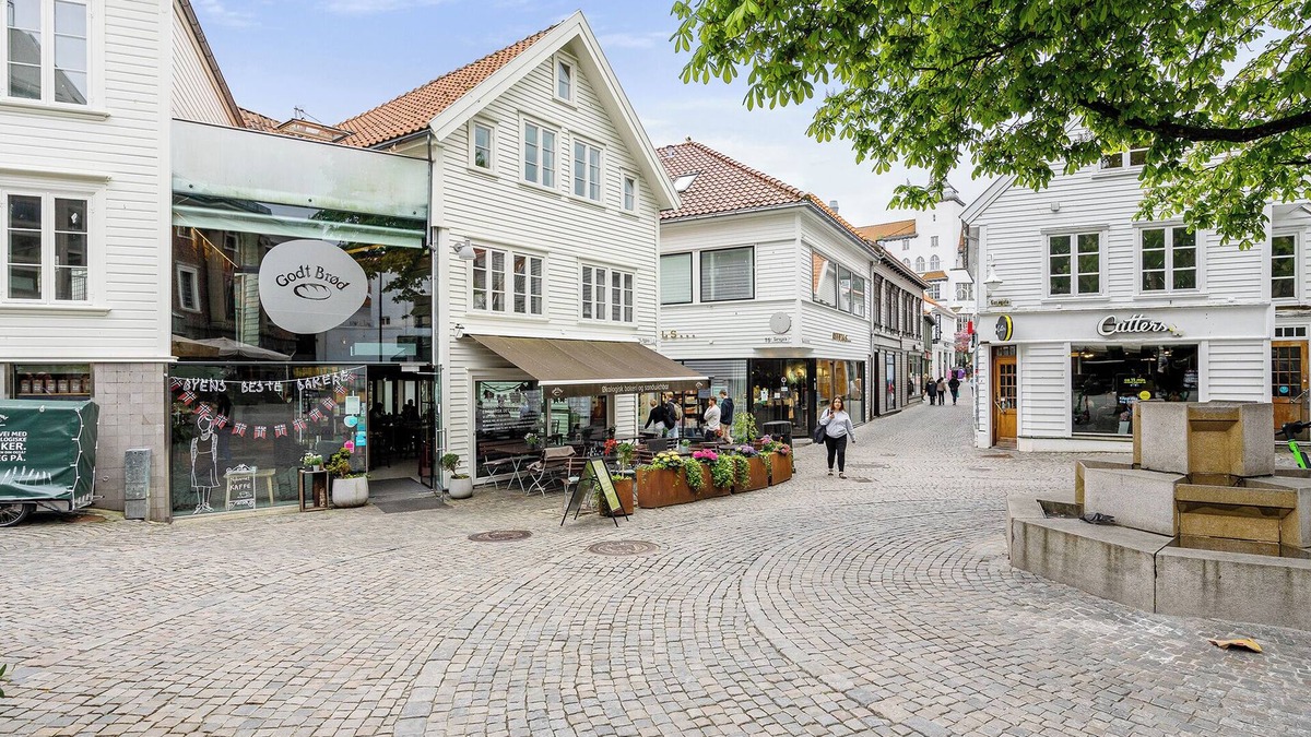 Stavanger Apartment | Charming Rooftop Apartment In Heart Of Stavanger