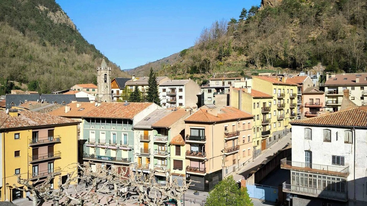 Ribes De Freser Apartment | Charming Rustic Duplex Penthouse