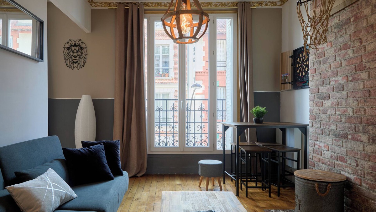 Louis Bertrand-Mirabeau-Semard Apartment | Charming & Rustic 1BD Apartment, Ivry-sur-Seine