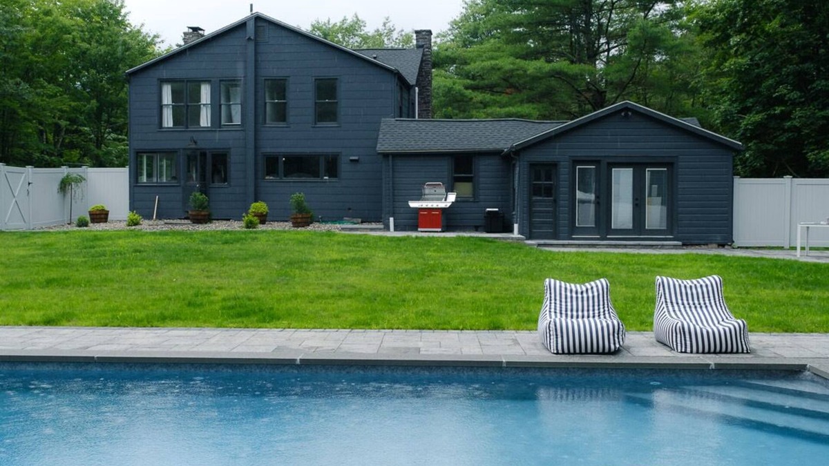 Saugerties House | Charming rustic home in the Hudson Valley. New Hot Tub! Close to Hunter/Windham