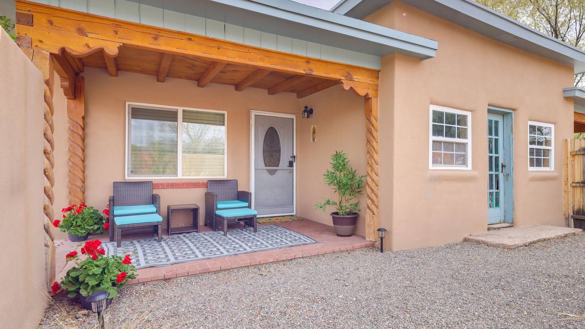 Nambe Pueblo House | Charming Santa Fe Vacation Rental - Near Casino