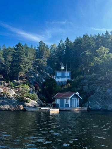 Jomfruland House | Charming Sea Cabin On Fluer By Kragerø