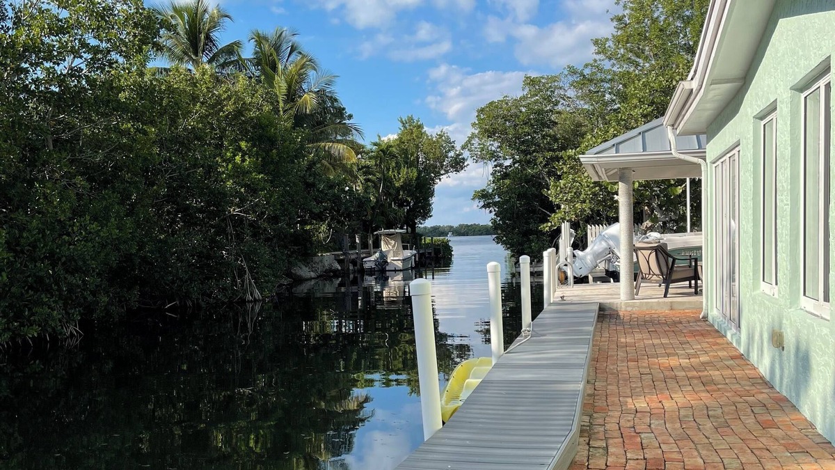 Key Largo Cottage | Charming Seaside Getaway with All the Comforts of Home