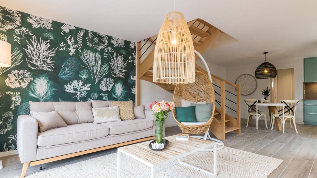 Portbail Cottage | Charming Seaside House, Fully Equipped, 500m to Sandy Beach, Private Garden, 2 Bedrooms
