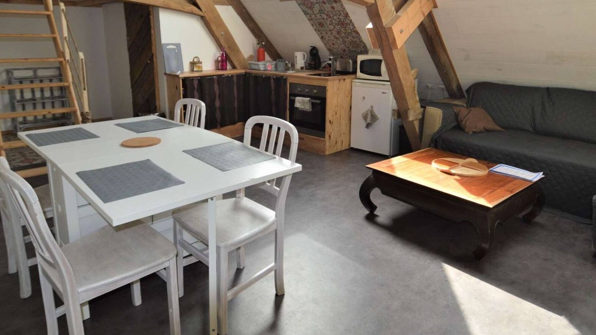 Luc-sur-Mer Apartment | Charming seaside studio - Wifi