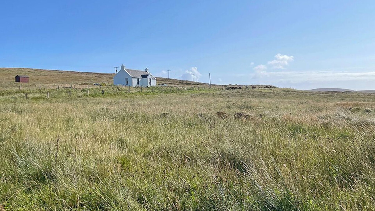 Laphroaig Cottage | Charming self-catering Islay holiday cottage in a rural location