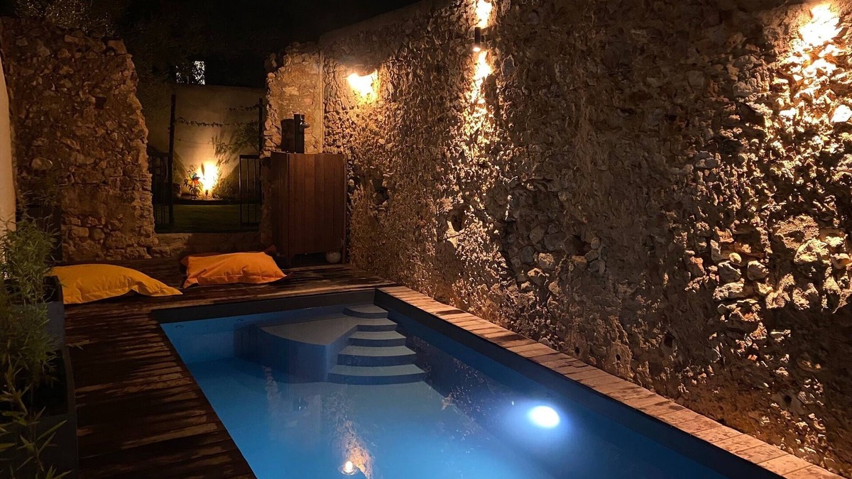 Grottes Caves House | Charming sheepfold - standing and warm! Near Leucate