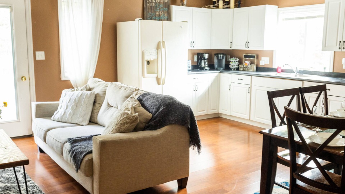 Brownstown Apartment | Charming Small Town Treasure in Brownstown