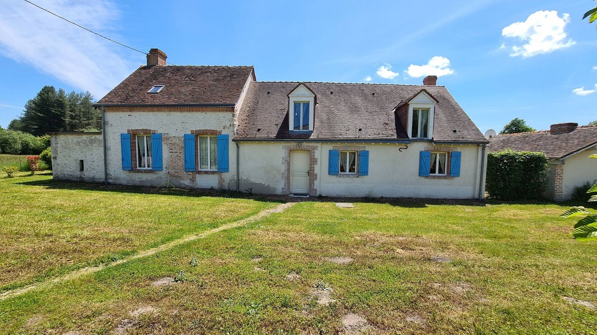 Jouy-le-Potier Cottage | Charming Solognote House with Fireplace, Near Loire Castles and Golf Courses