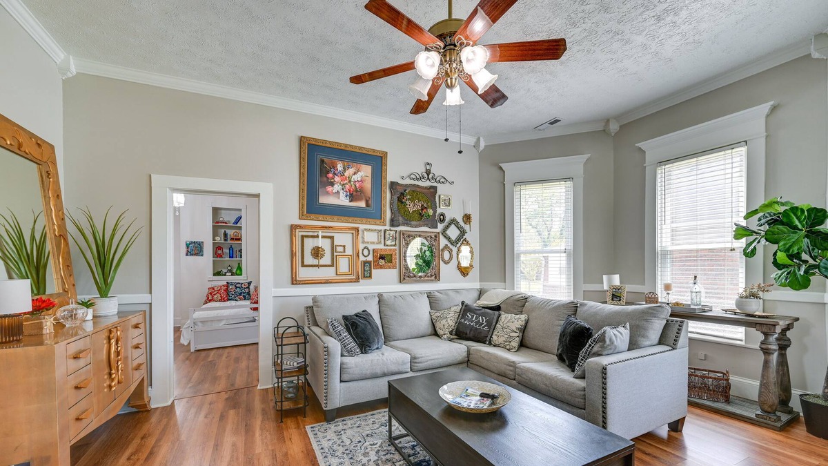 Somerset House | Charming Somerset Vacation Rental w/ Fenced Yard!