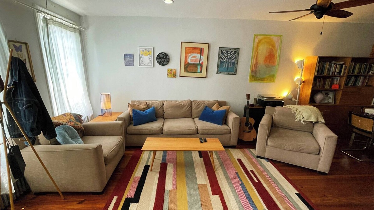 Whitman House | Charming South Philly House with yard, BBQ, art studio <3