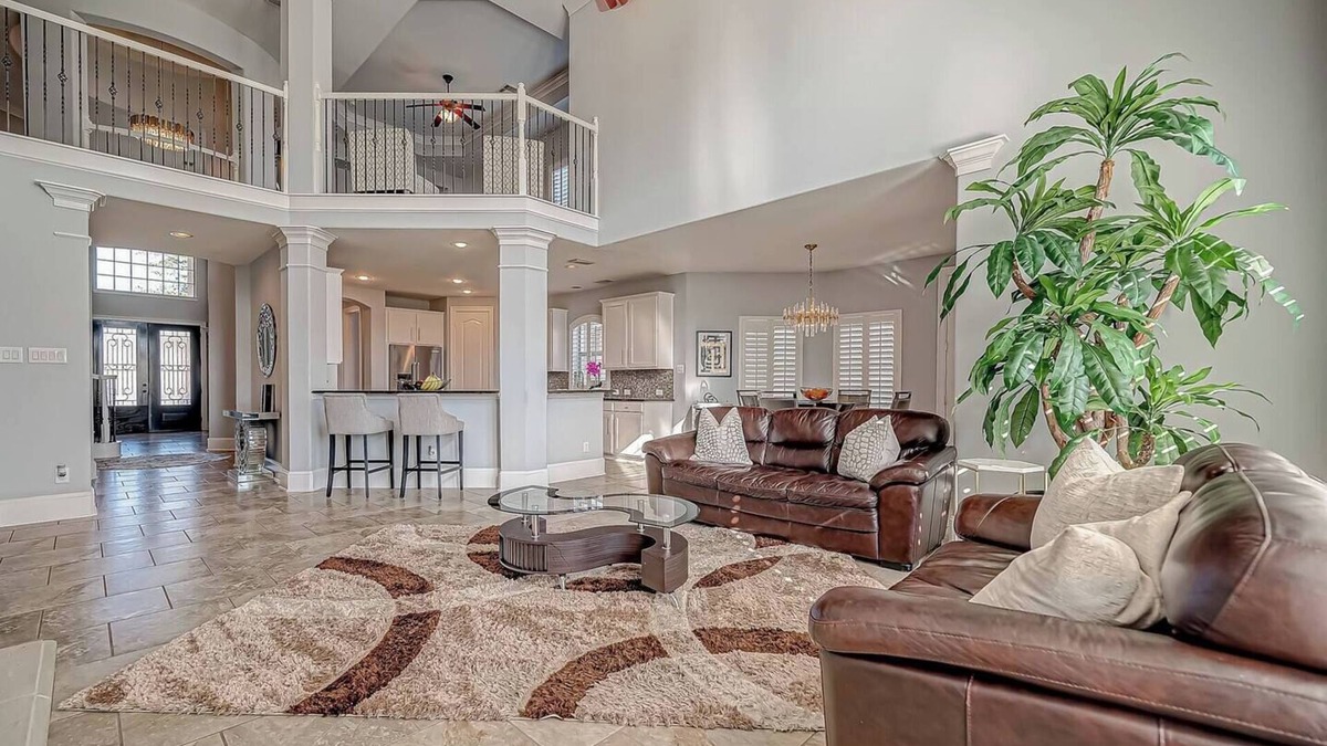 Pearland House | Charming, spacious Family/Grp Retreat in Pearland