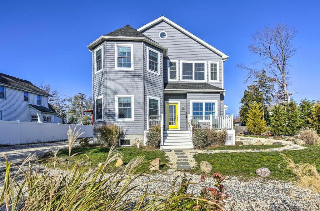Spring Lake Heights House | Charming Spring Lake Retreat, 1 Mi to Beach!