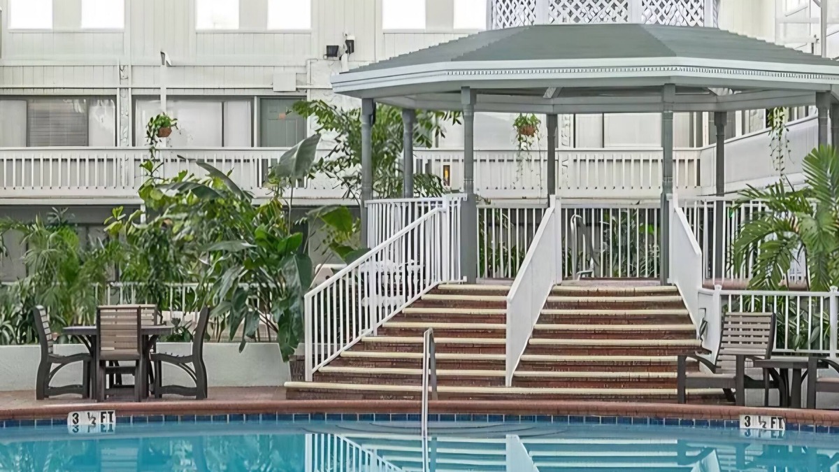 Destin Resort | Charming sresort with WiFi, fitness room in lovely Destin