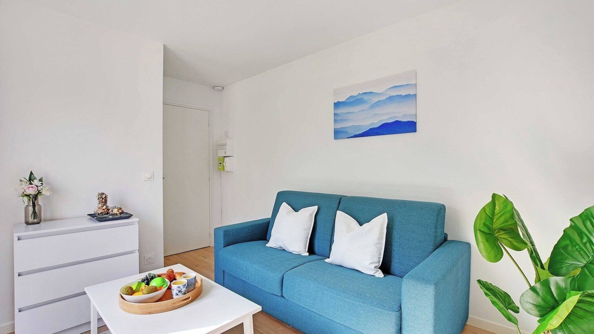 Le Kremlin-Bicetre Apartment | Charming Studio - 2P- Le Kremlin-Bicêtre
