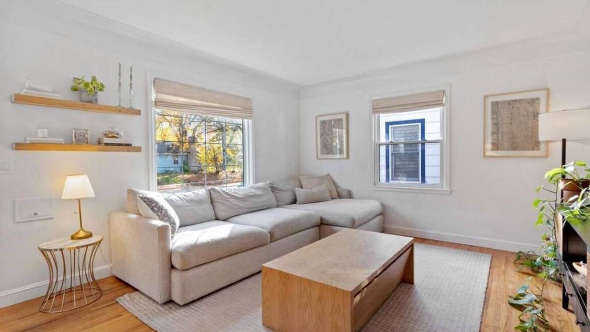 St. Louis Park House | Charming St. Louis Park Home