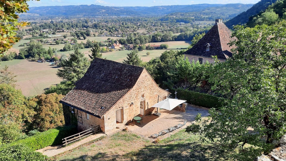 Prudhomat House | Charming stay at LA MAISON DES MOINES in Castelnau near Padirac, Rocamadour