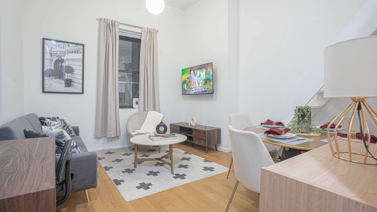 Bedford-Stuyvesant House | Charming Stay Near Williamsburg in Brooklyn