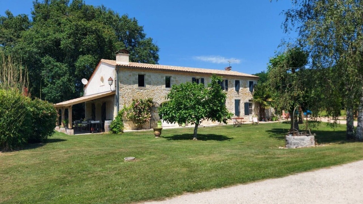Saint-Laurent-de-Medoc Other | CHARMING STONE HOUSE on 3 hectares Swimming pool 12x6