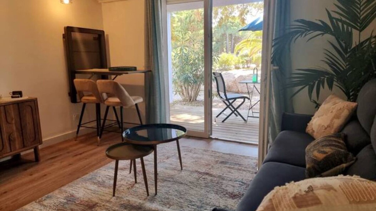 Cala Rossa Apartment | Charming studio 1km from Cala Rossa beach