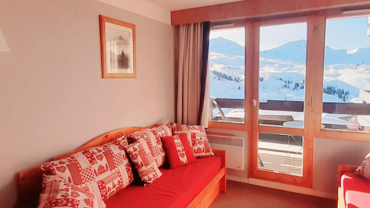 Belle Plagne Apartment | Charming studio 4 pers, ski-in/ski-out, balcony, ski locker
