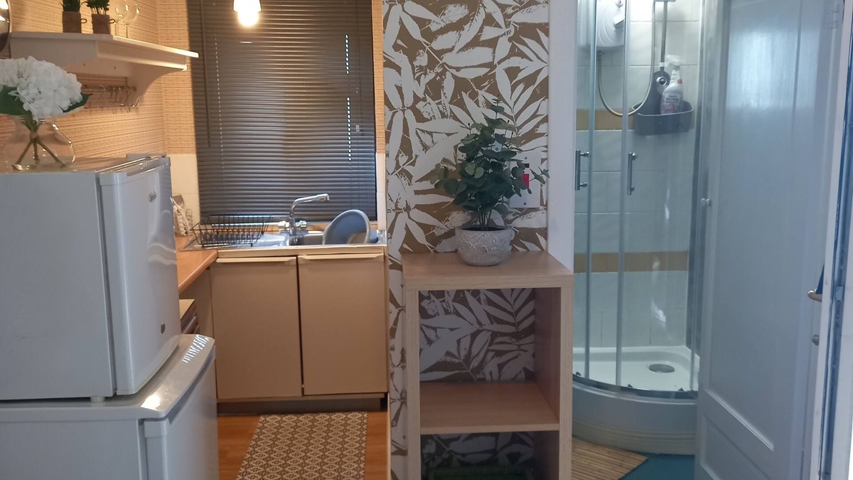 Peterculter Apartment | Charming Studio Appartment at the gates of Royal Deeside.