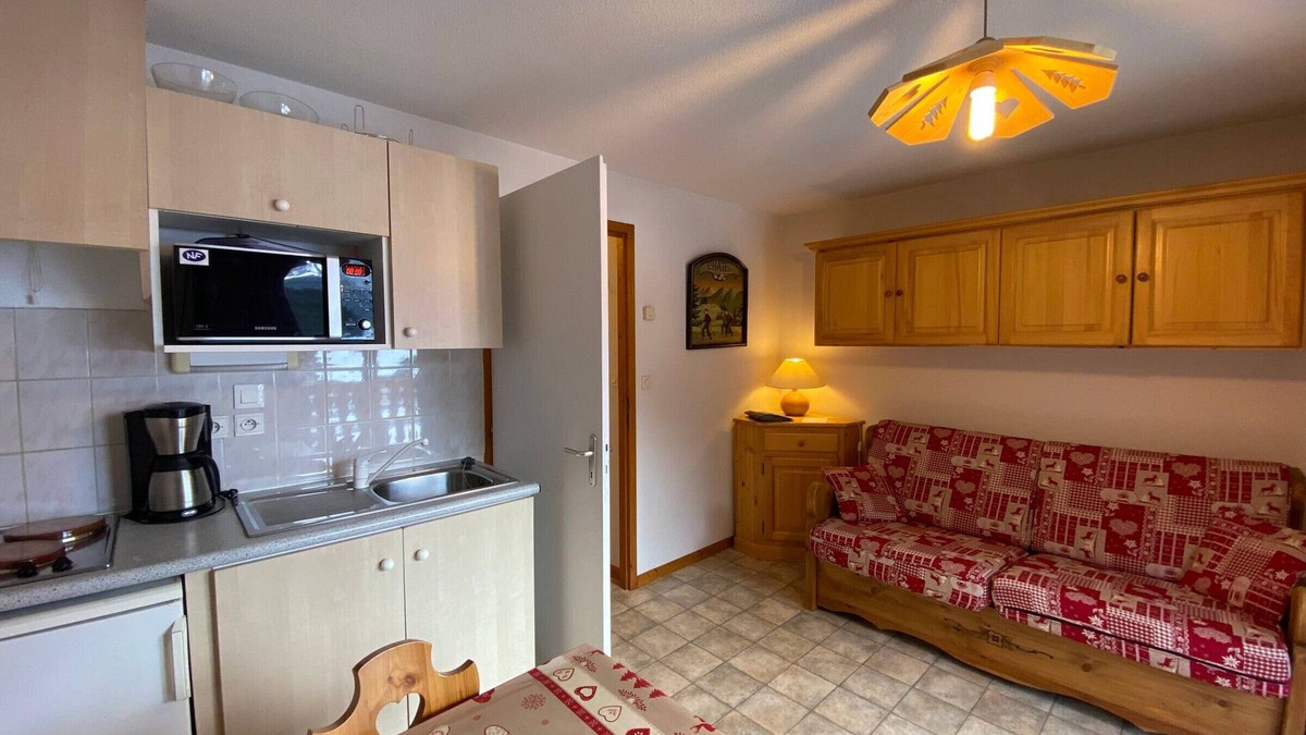 Chatel Apartment | Charming Studio at Peaceful Residence, Near Village Center, with Multi Pass at €3/day!