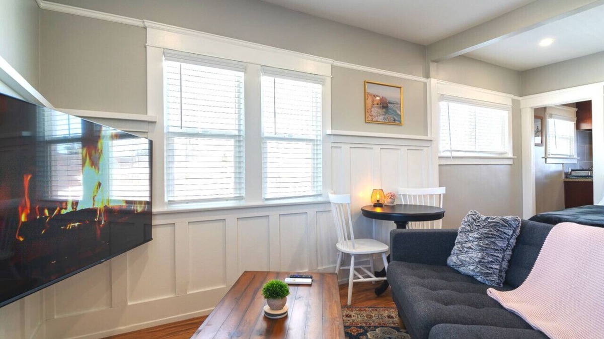 South Park Apartment | Charming Studio Balboa Park W/D