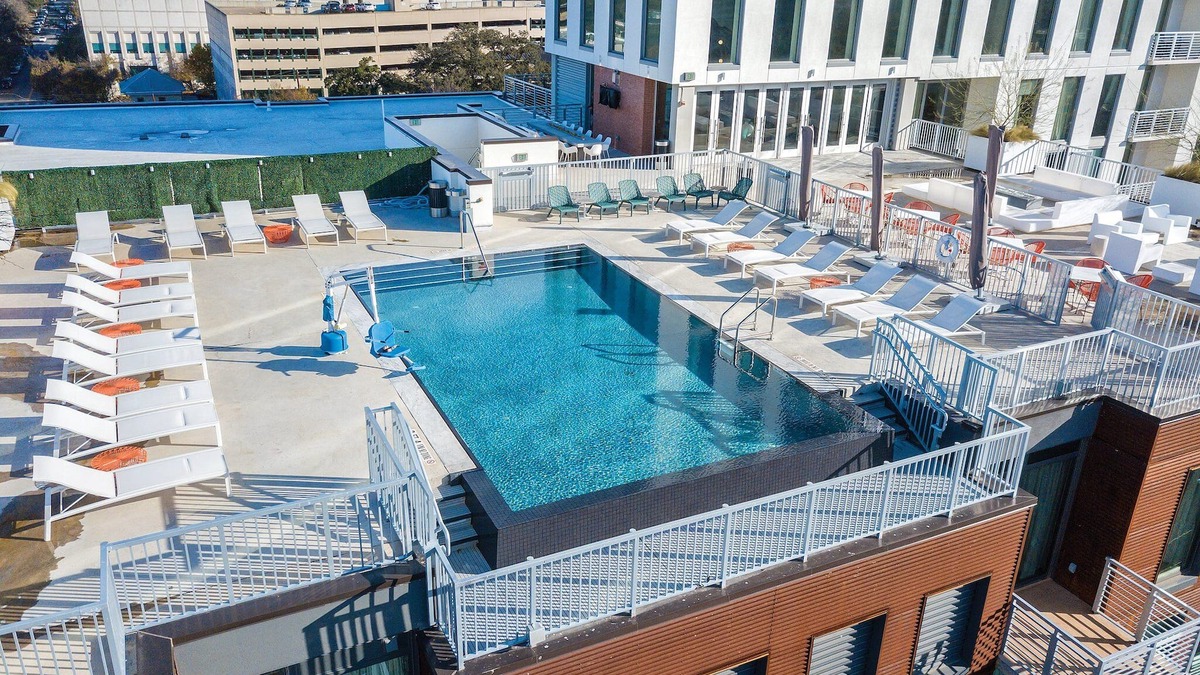 West End Apartment | Charming Studio Deluxe in enchanting Austin