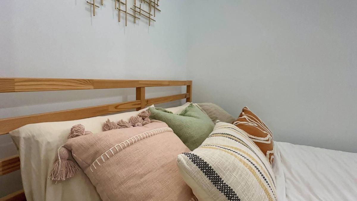 North Clairemont Apartment | Charming Studio in the heart of San Diego, an 8-minute drive to the beach!