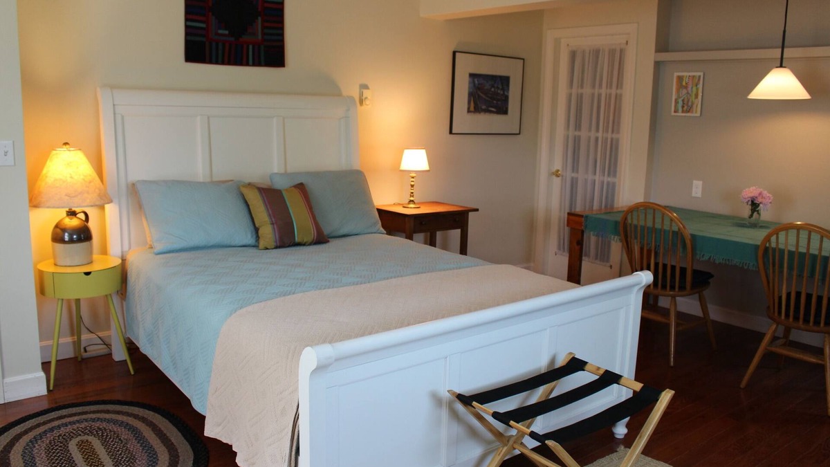 Gloucester Apartment | Charming Studio, Private Bath, Kitchenette, Deck, Walk to Beach