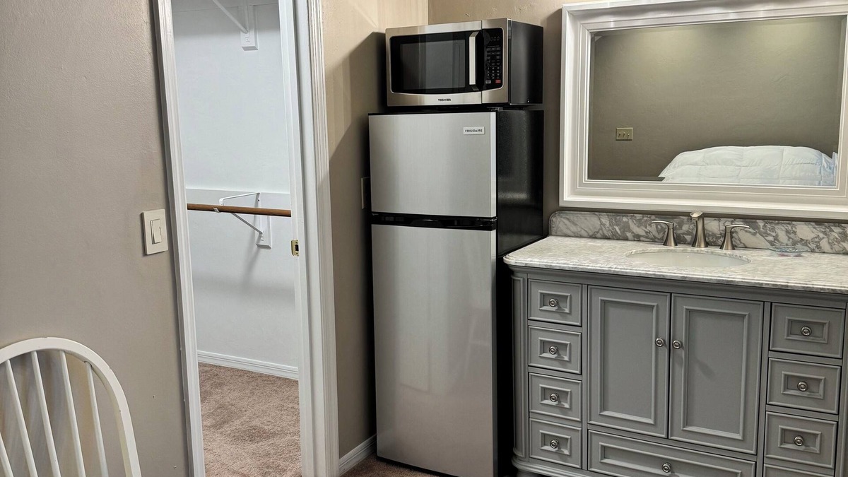 Alachua Apartment | Charming studio with AC and WiFi in fabulous Alachua