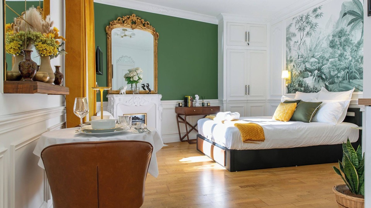 Vieux Malakoff Apartment | Charming studio with terrace and parking - close to downtown