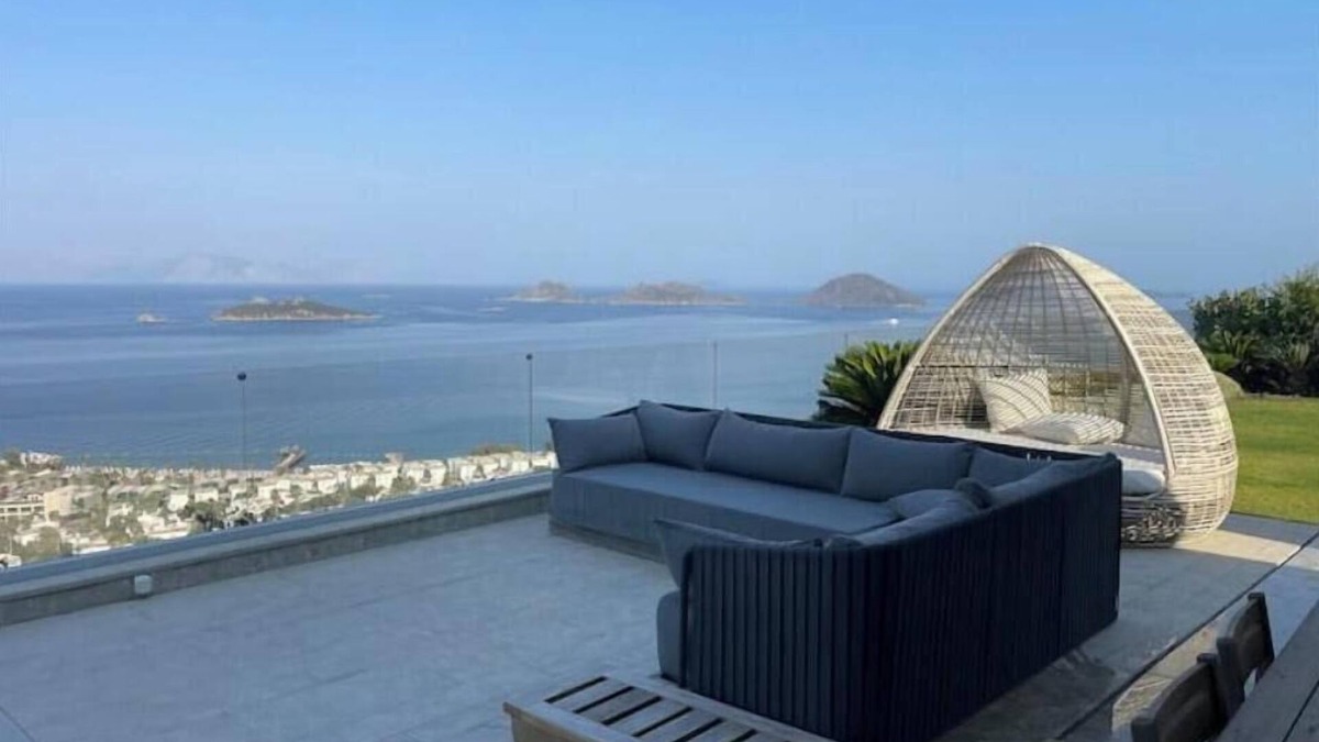 Turgutreis House | Charming Sunset with Islands and Aegean View