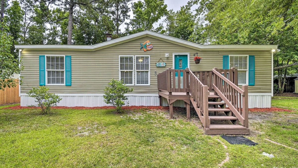 Supply House | Charming Supply Home < 2 Mi to Holden Beach!