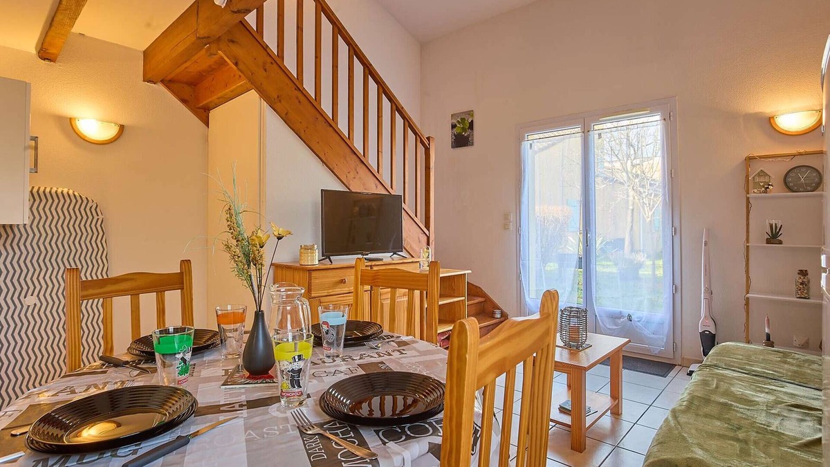 Barbotan-les-Thermes Apartment | Charming T2 with Garden in Barbotan