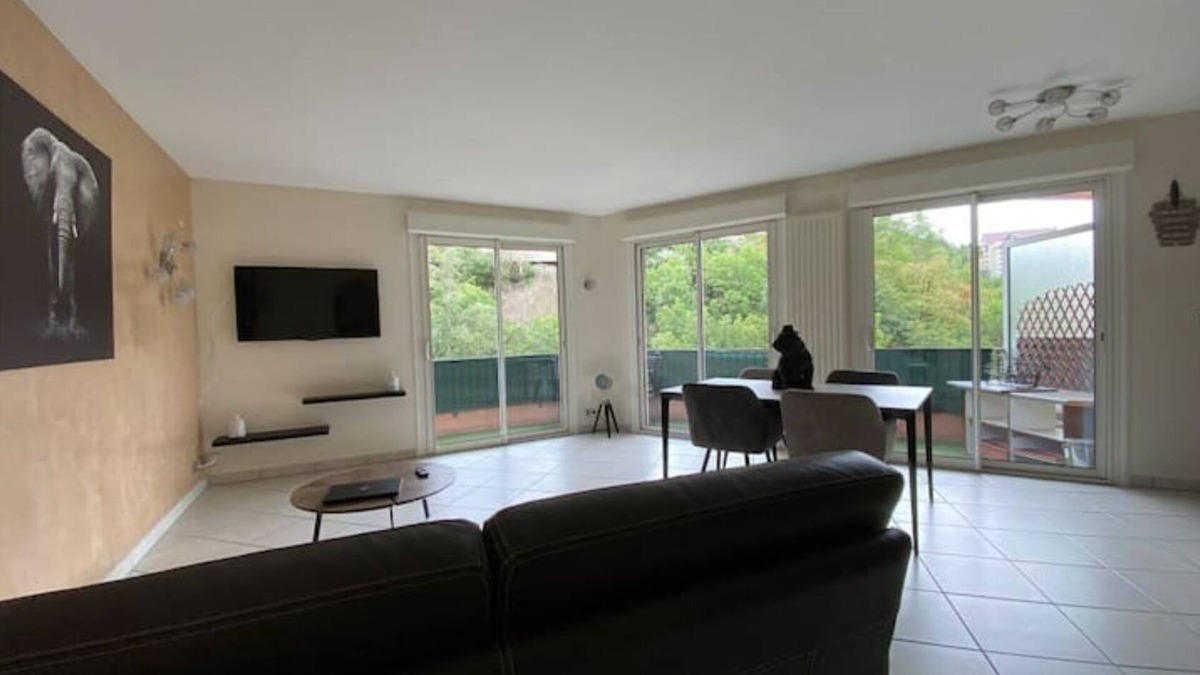 Gap Apartment | Charming T3 Apartment in the Heart of Gap