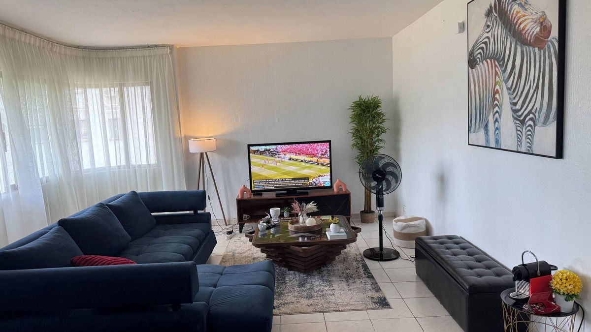 Cocody Apartment | Charming T3 Spacious Bright-Old Cocody-Centre