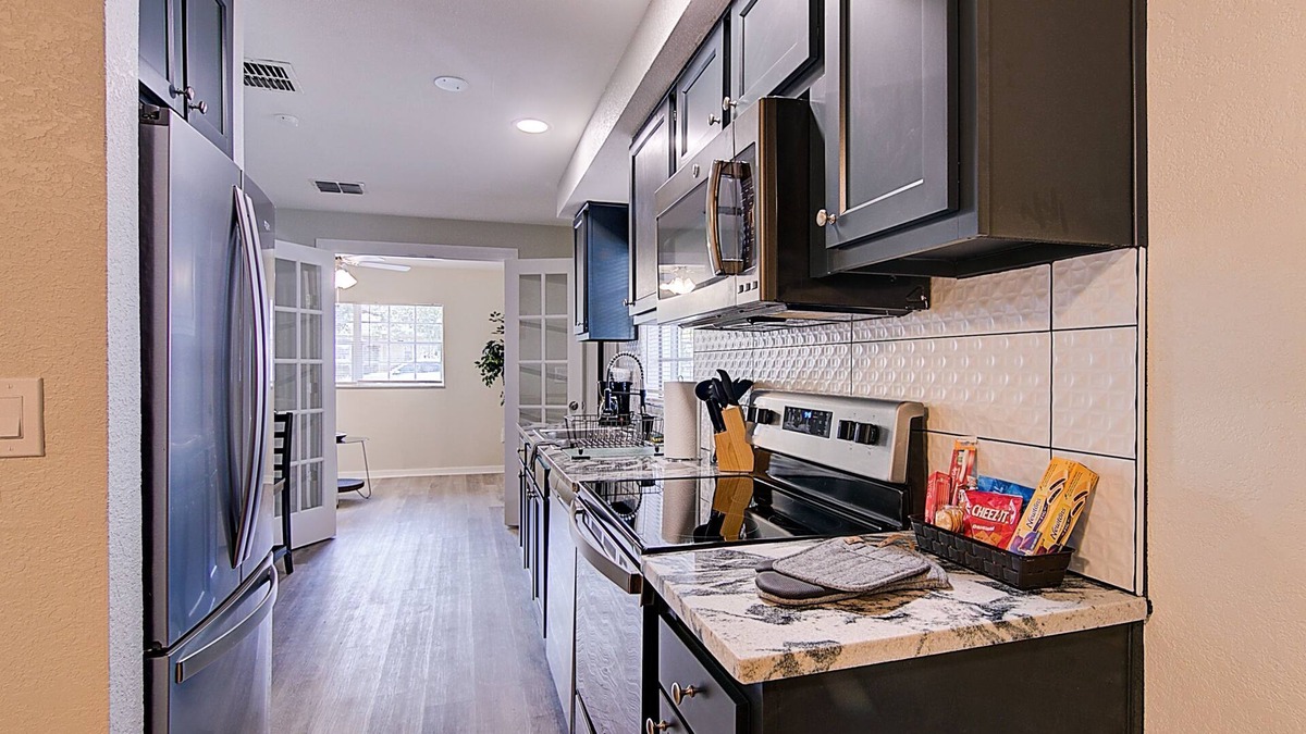 Ybor City Apartment | Charming Tampa one bedroom apartment with patio!