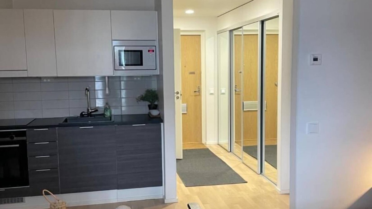 Tampere Apartment | Charming Tampere Apartment With Balcony & Central Heating