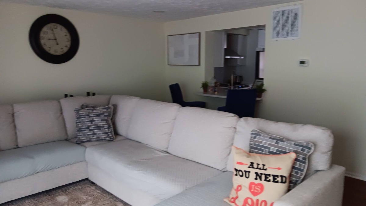 Bowie House | Charming townhome in welcoming Bowie with WiFi, AC