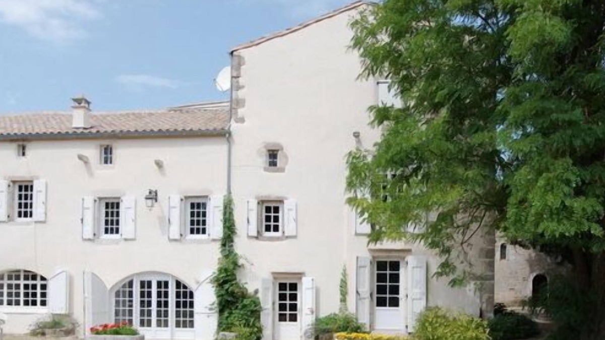 Campestre-et-Luc House | Charming traditional house of Larzac in full oak wood